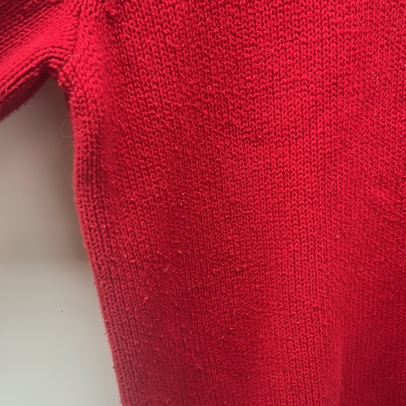 CHAPS - Red Crewneck Sweater - Large - Picture 5 of 5